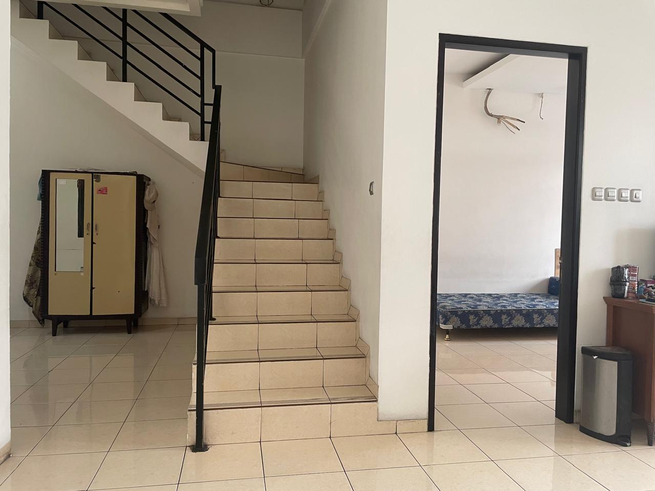 Dijual rumah di Taman ratu, Duri Kepa, Kebon Jeruk Jakarta Barat