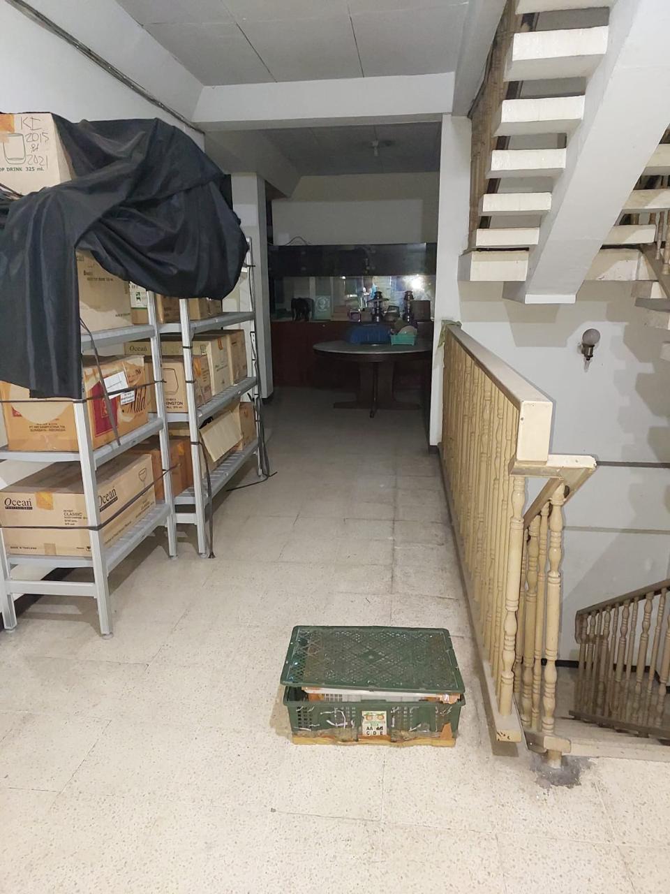 Dijual Cepat Ruko Gandeng Pasar Baru, Lokasi Strategis