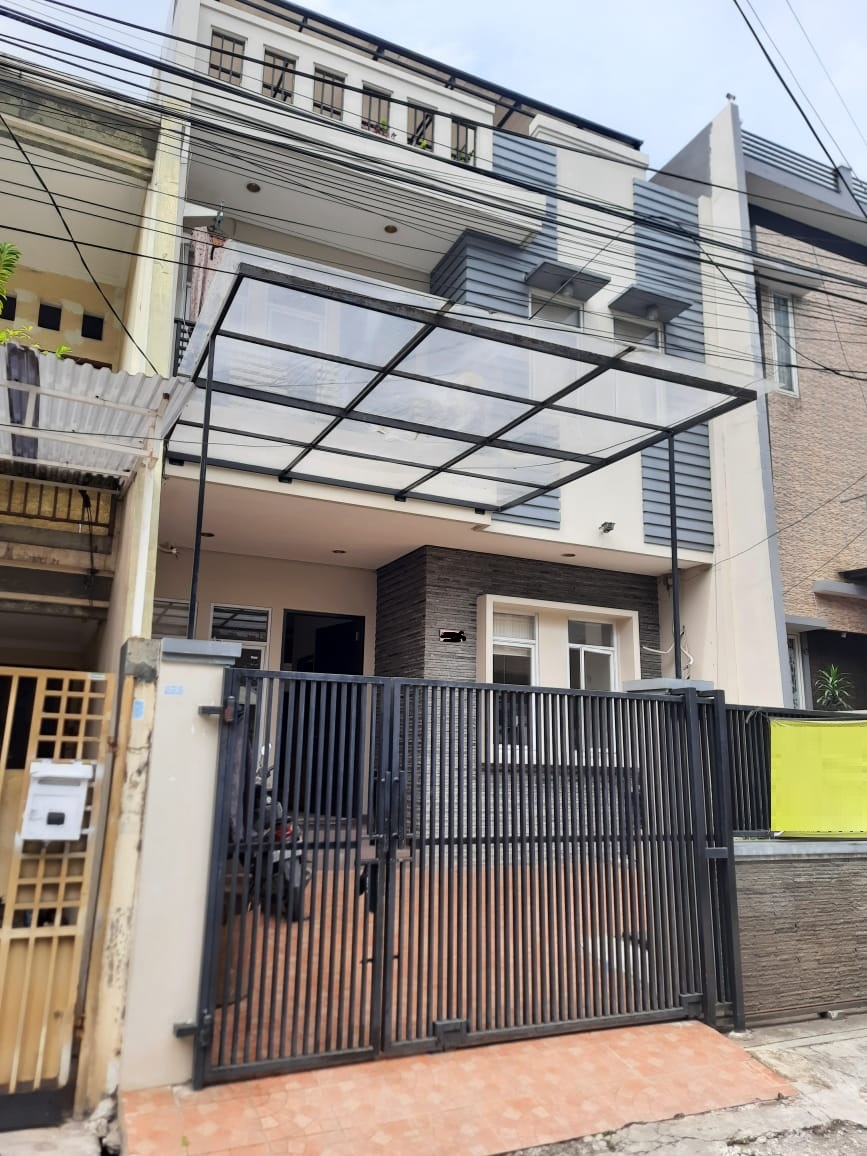 Dijual rumah di Taman ratu, Duri Kepa, Kebon Jeruk Jakarta Barat