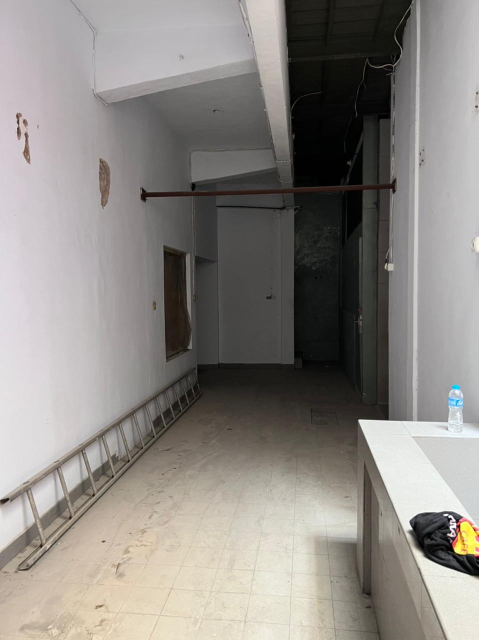 Dijual ruko gandeng area Pasar Baru, Sawah Besar, Jakarta Pusat
