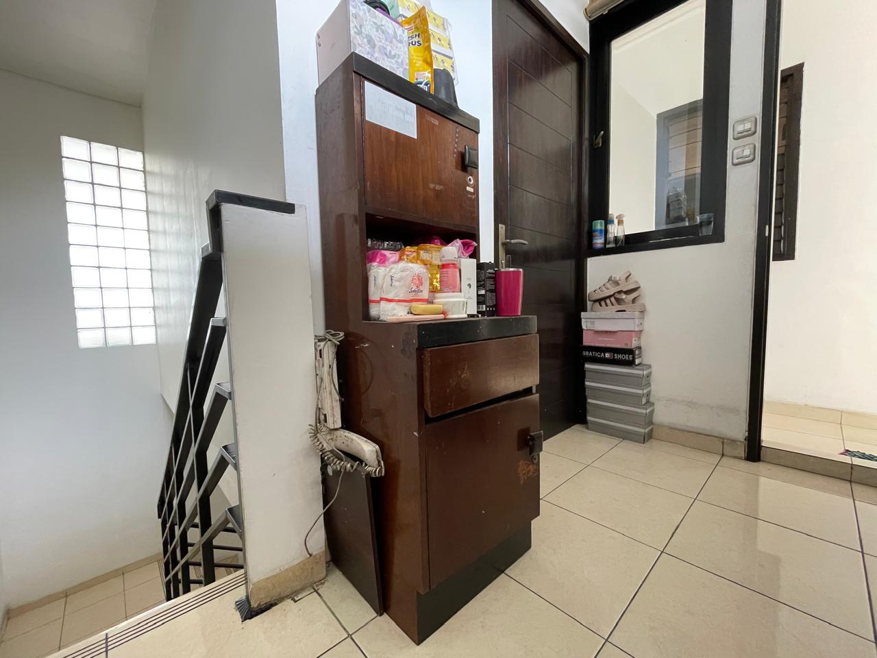 Dijual rumah di Taman ratu, Duri Kepa, Kebon Jeruk Jakarta Barat