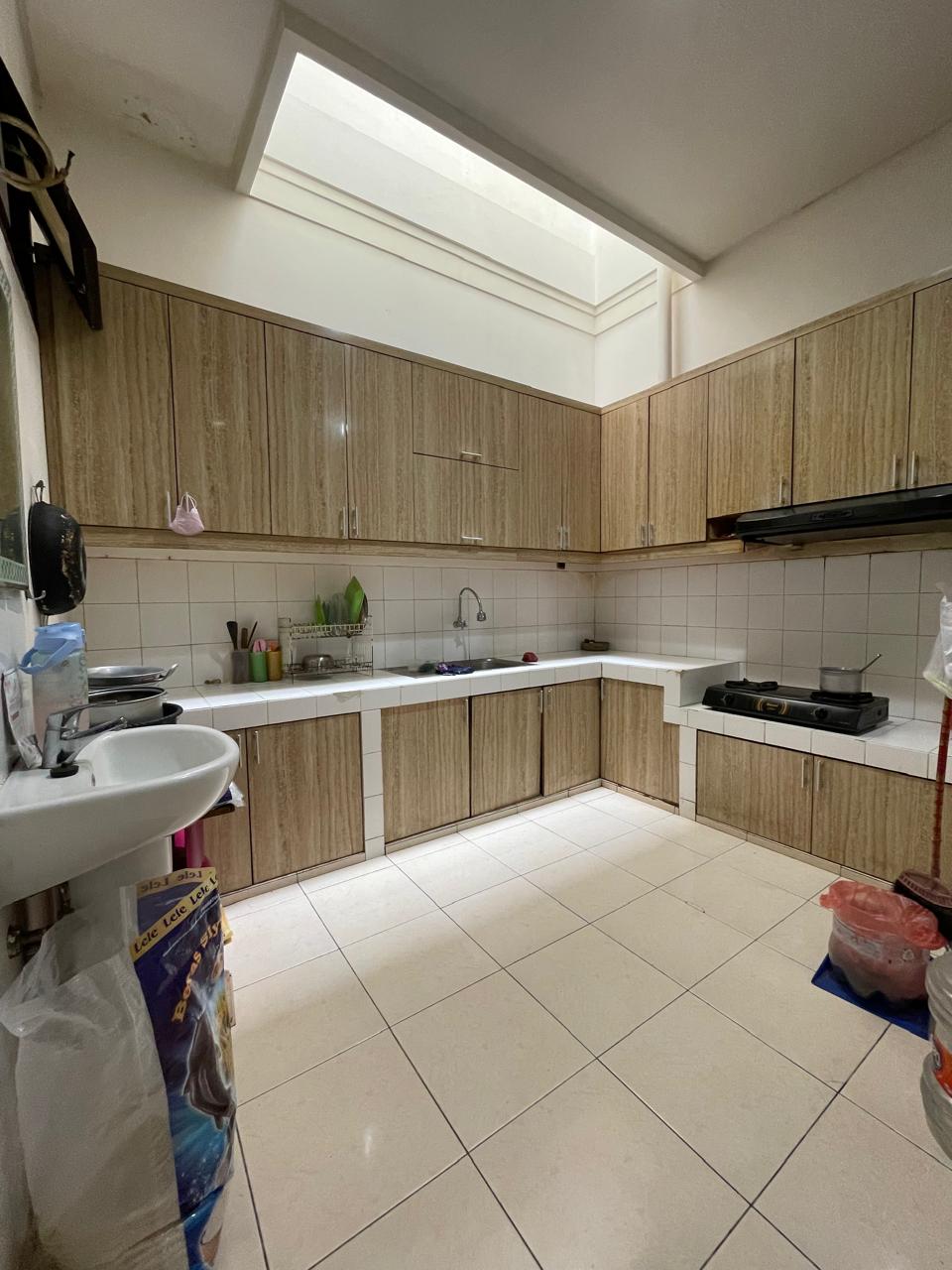 Dijual rumah di Taman ratu, Duri Kepa, Kebon Jeruk Jakarta Barat