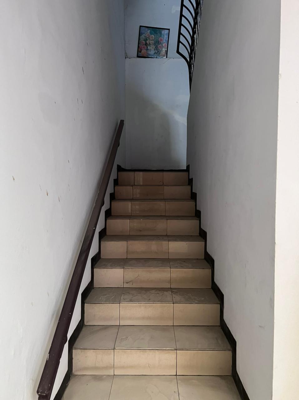 Dijual ruko gandeng area Pasar Baru, Sawah Besar, Jakarta Pusat