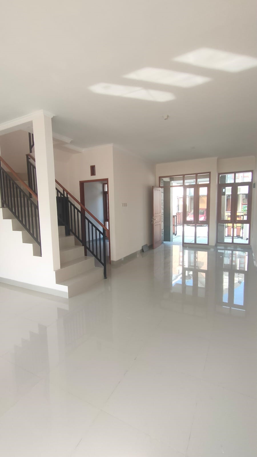 Rumah Minimalis Modern Harga Mulai Rp. 1,2 M di Buah Batu Bdg