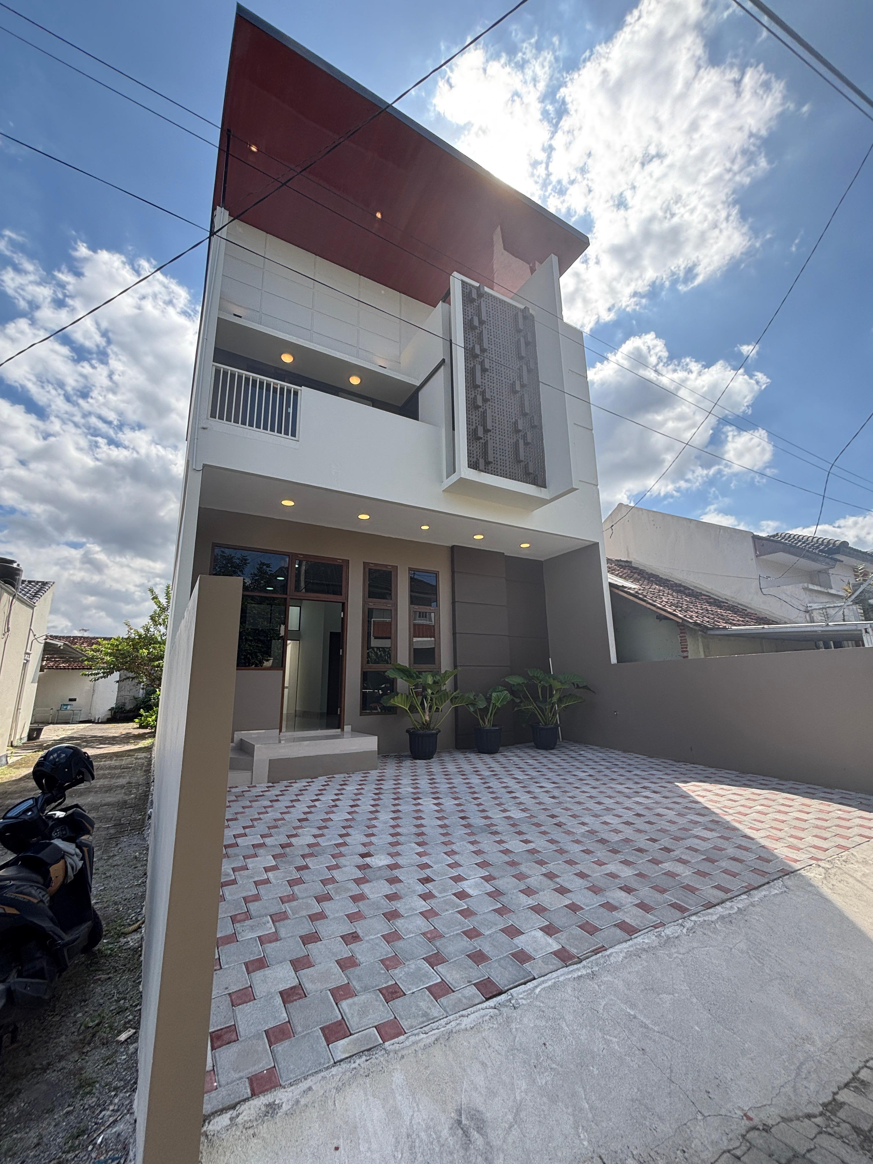 RUMAH SPEK PREMIUM SIAP HUNI DI JOGJA