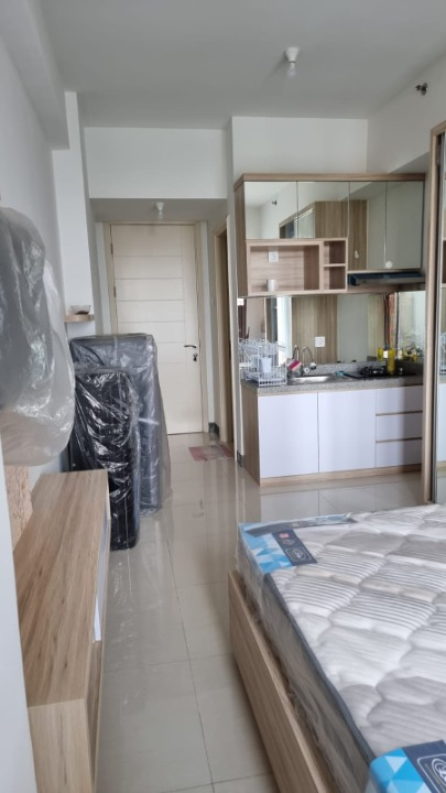 Sewa Unit Apartemen Pakuwon Mall, Studio Lt.12 di Tower Benson