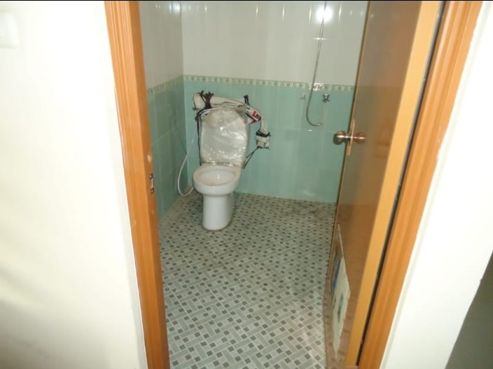 Disewakan ruko di Pos Pengumben, Kelapa Dua, Kebon Jeruk