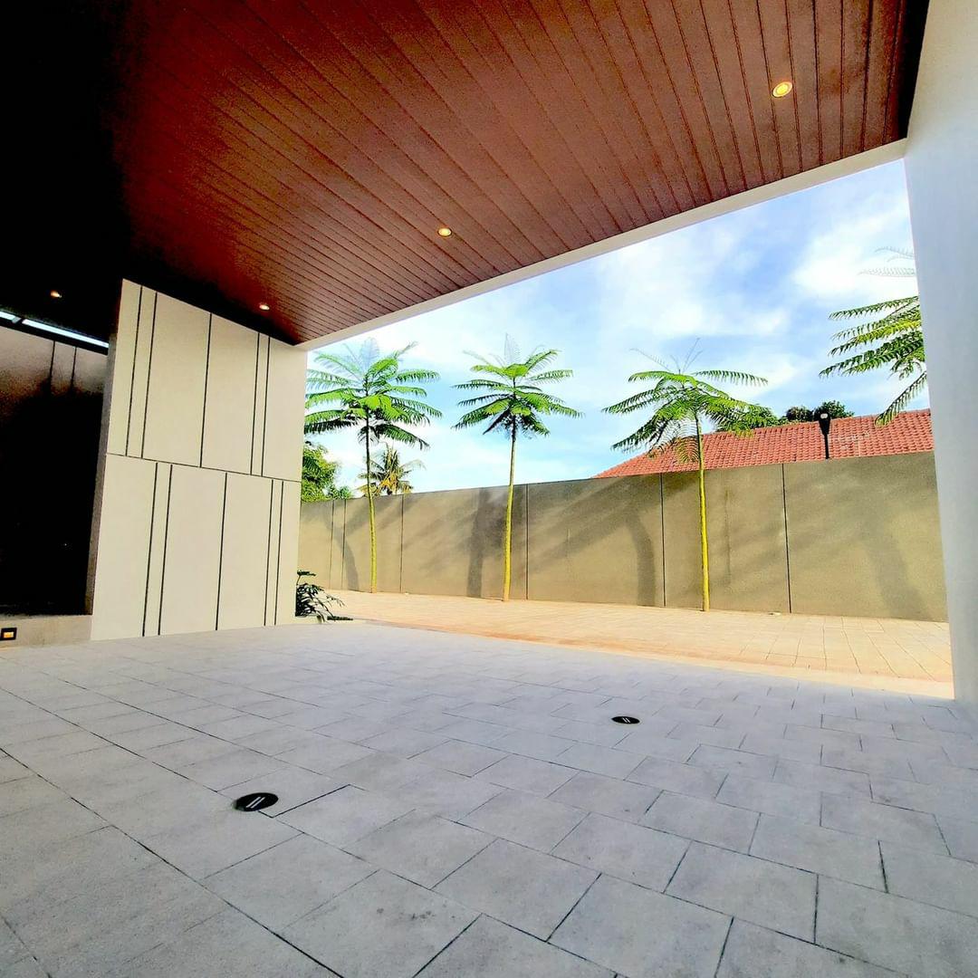 DAPATKAN RUMAH MEWAH DEKAT KOTA DENGAN AKSES POWERFULL DAN FULL