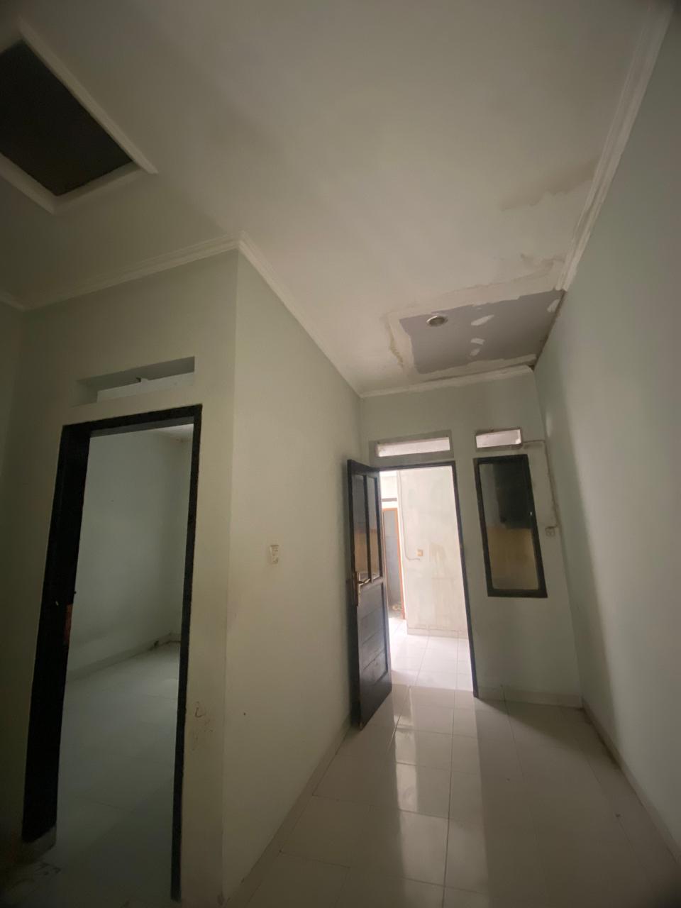 Rumah murah lokasi elit area dekat Batununggal