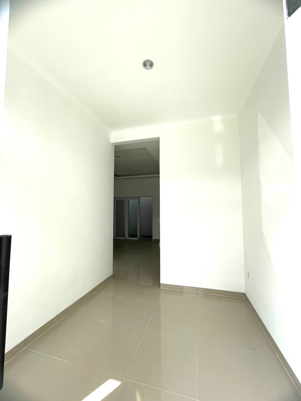 Rumah di Cisaranten Kulon 2 lantai – Harga Ekonomis Strategis