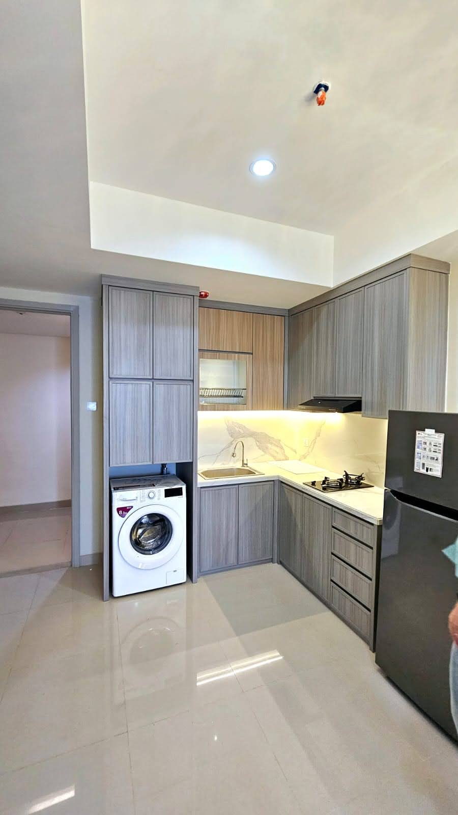 *Dijual Apartemen GRAND SUNGKONO LAGOON Tower Caspian Lantai 27