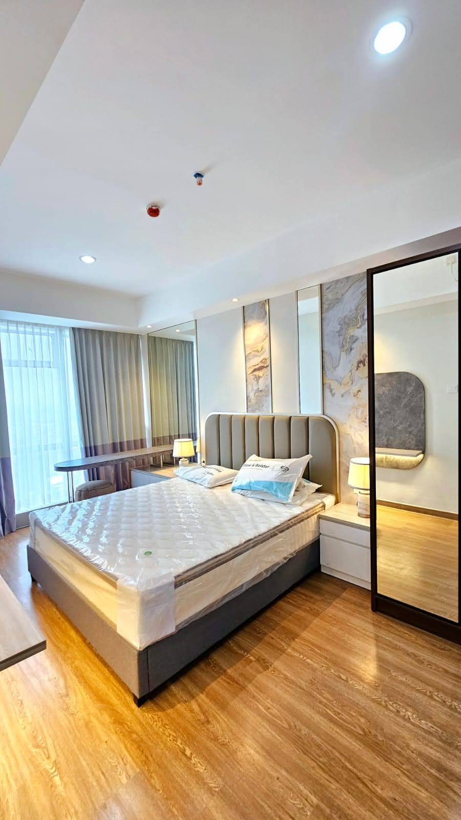 *Dijual Apartemen GRAND SUNGKONO LAGOON Tower Caspian Lantai 27