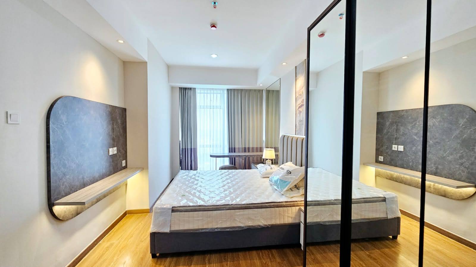 *Dijual Apartemen GRAND SUNGKONO LAGOON Tower Caspian Lantai 27