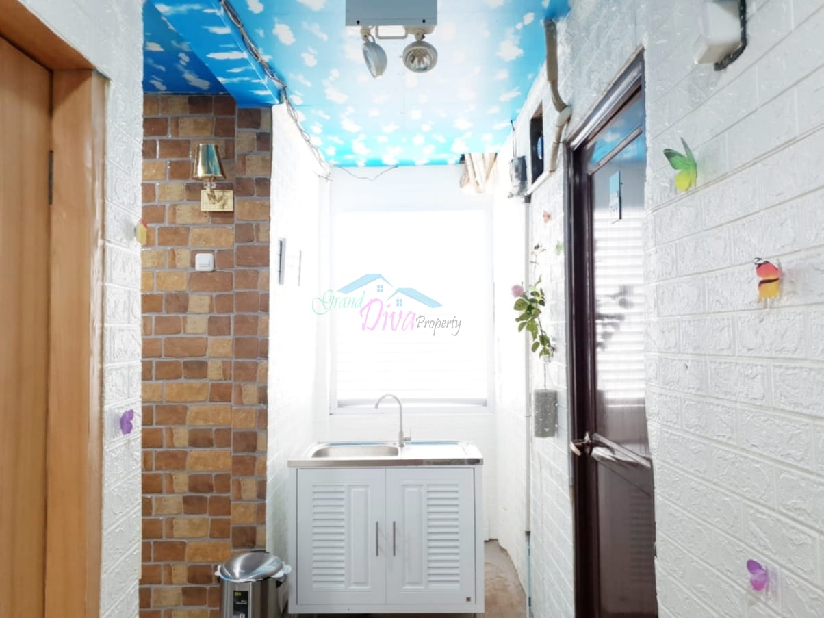 KOST-KOSTAN DI PASAR SENEN JAKARTA PUSAT