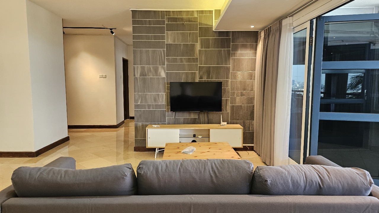 Dijual B U Apartemen Grand Tropic Tomang Grogol Petamburan Jakar