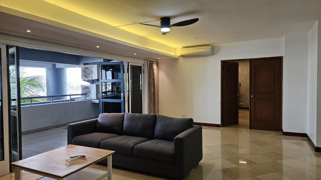 Dijual B U Apartemen Grand Tropic Tomang Grogol Petamburan