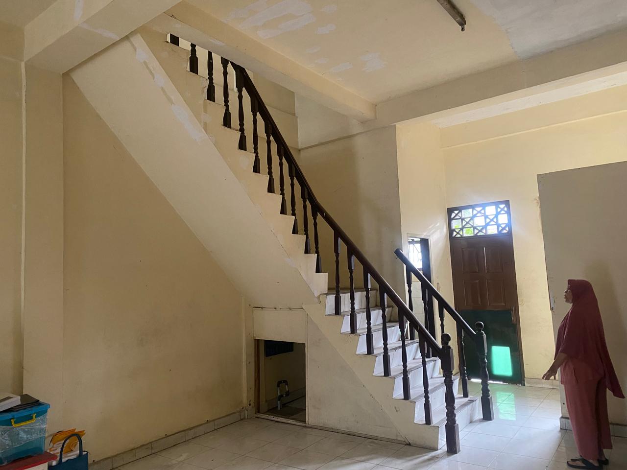 Dijual - 2 Ruko 2 1/2 Lantai (Medan Amplas)