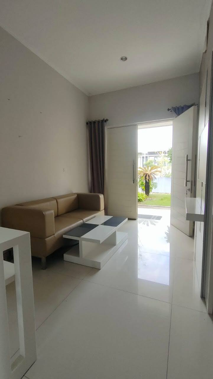 DISEWAKAN Rumah Mewah FURNISH BUKIT TELAGA GOLF Citraland