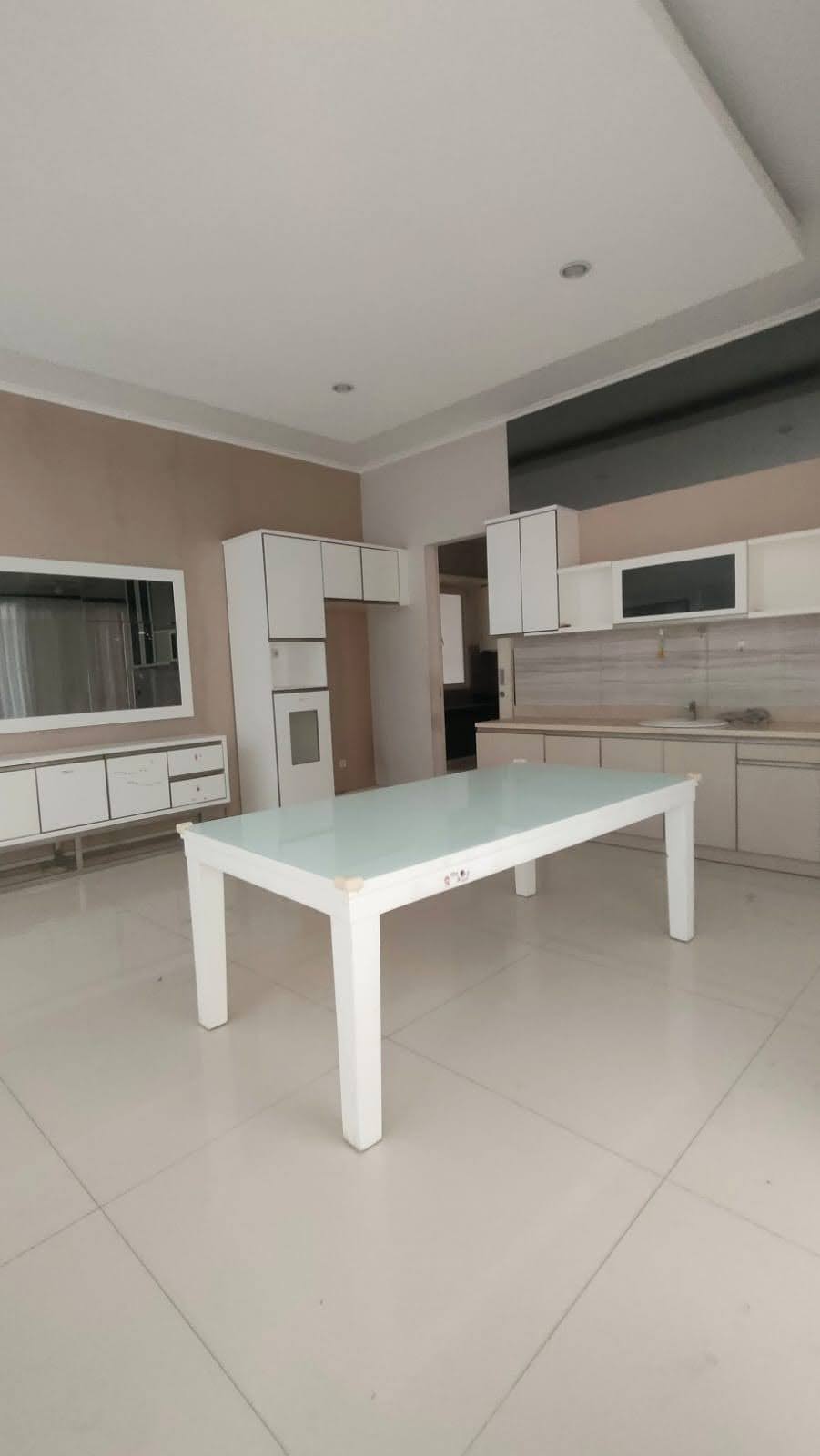 DISEWAKAN Rumah Mewah FURNISH BUKIT TELAGA GOLF Citraland