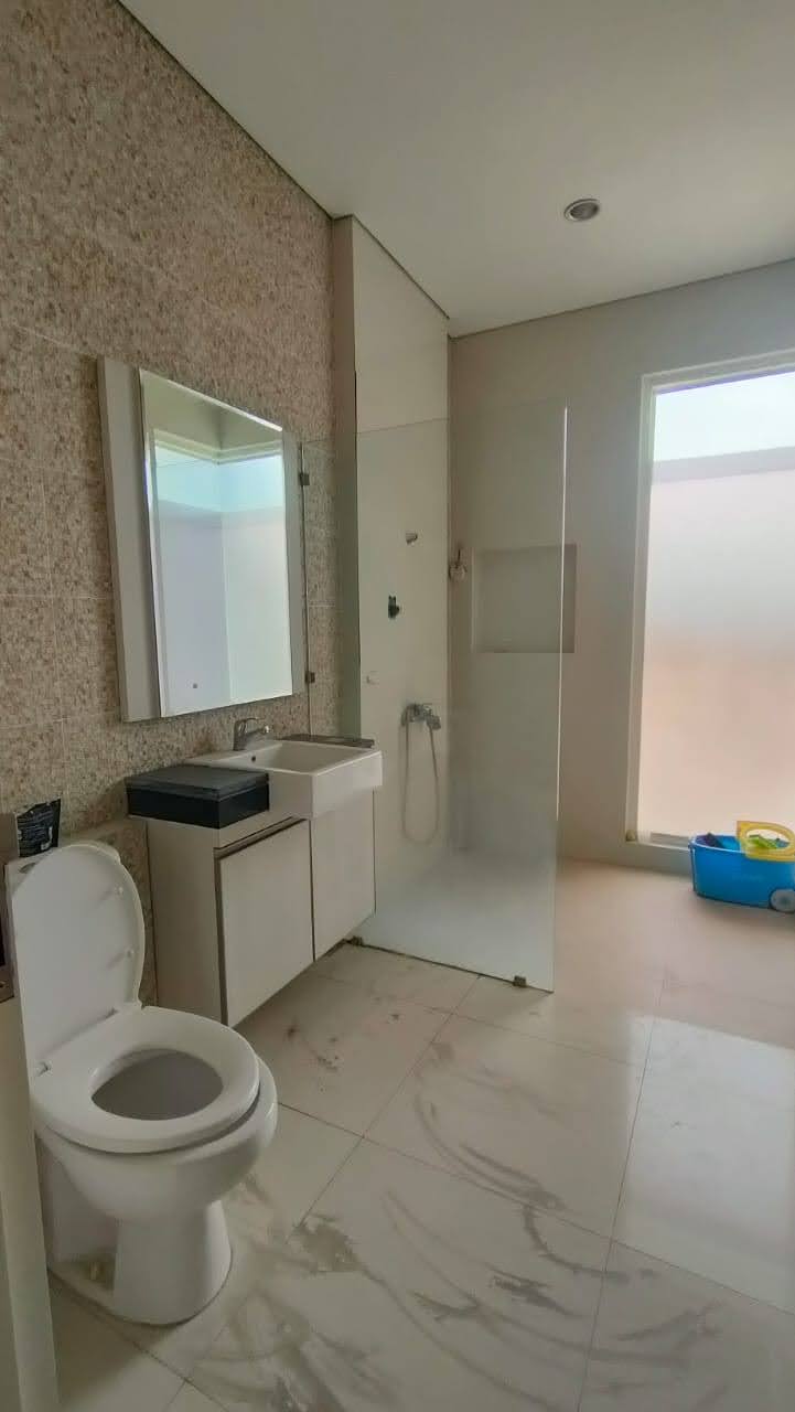 DISEWAKAN Rumah Mewah FURNISH BUKIT TELAGA GOLF Citraland