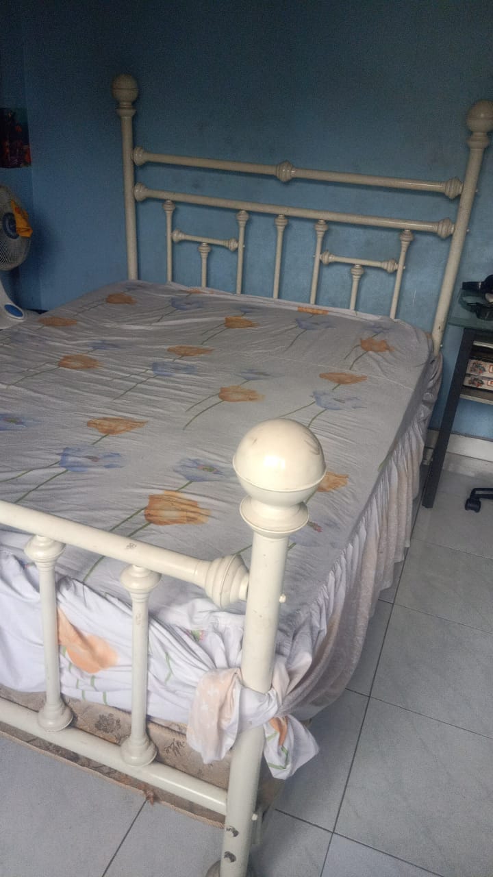 Disewakan rumah town house plus swiming pool di Cilandak Barat