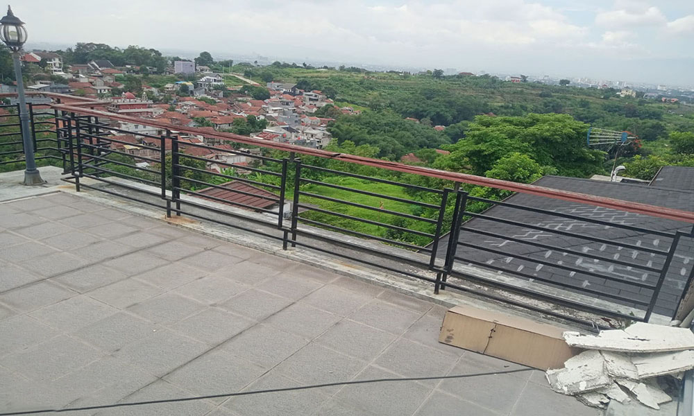 Rumah Full Furnish Serasa Villa Dgn Swimming Pool di Resort Dago