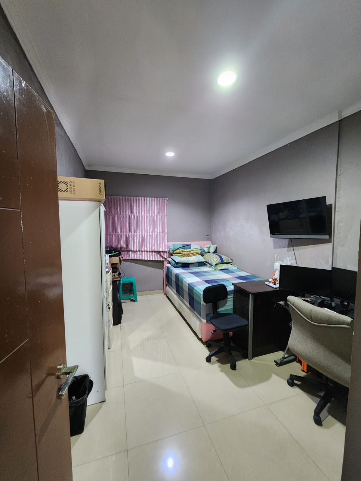 Dijual Rumah Golden Palm Residence Murah uk 6x16 m Jakarta Barat