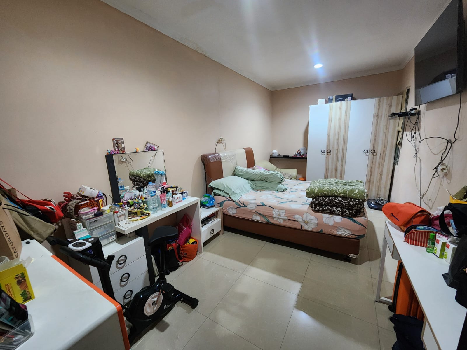 Dijual Rumah Golden Palm Residence Murah uk 6x16 m Jakarta Barat