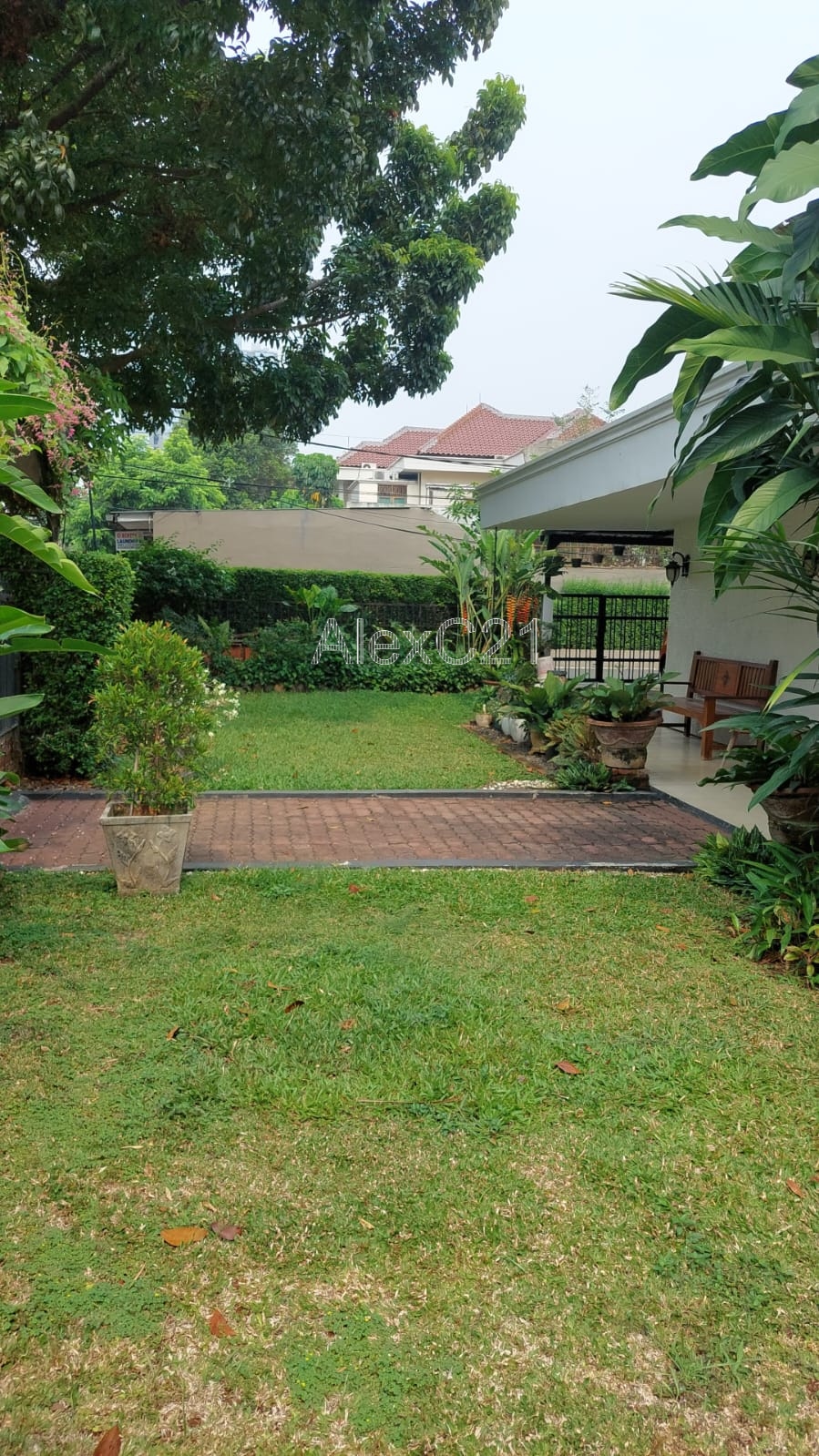Dijual rumah dalam komplek di Pancoran, Pengadegan, Pancoran