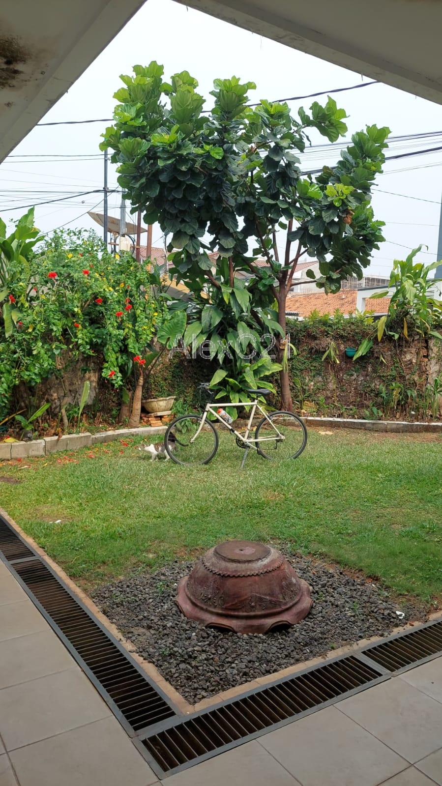 Dijual rumah dalam komplek di Pancoran, Pengadegan, Pancoran