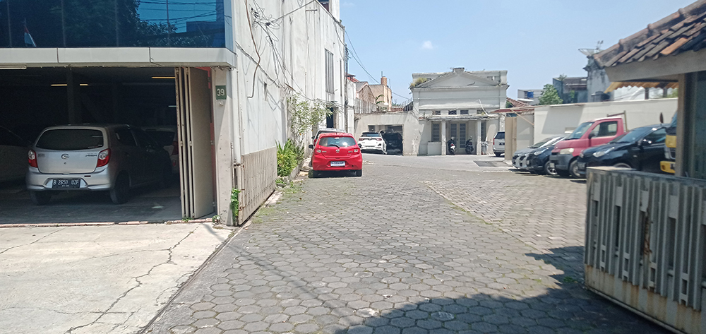 Gedung 2 Lantai Utk Kantor/Komersial di jl. Wastukencana Bandung