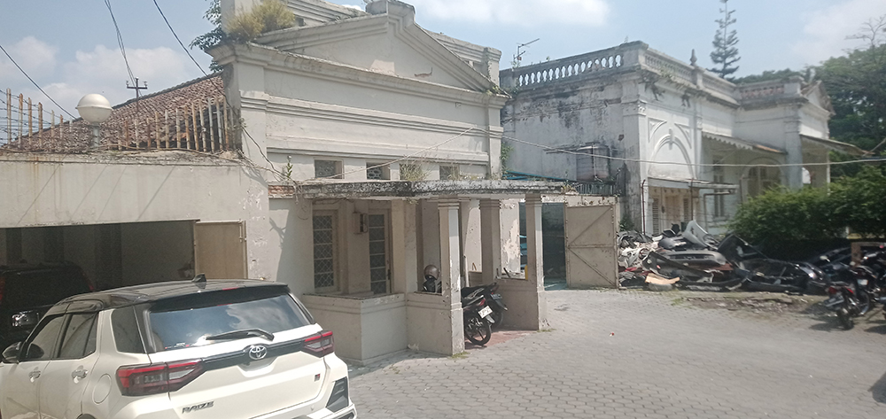 Gedung 2 Lantai Utk Kantor/Komersial di jl. Wastukencana Bandung