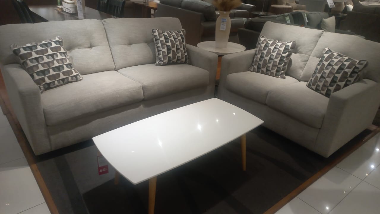 Disewakan rumah town house plus swiming pool di Cipete Utara