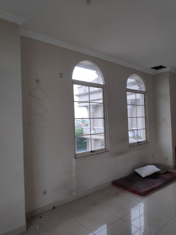 Disewa Ruko 4 in 1 Luas 1200 m2 Sedayu Square, Cengkareng