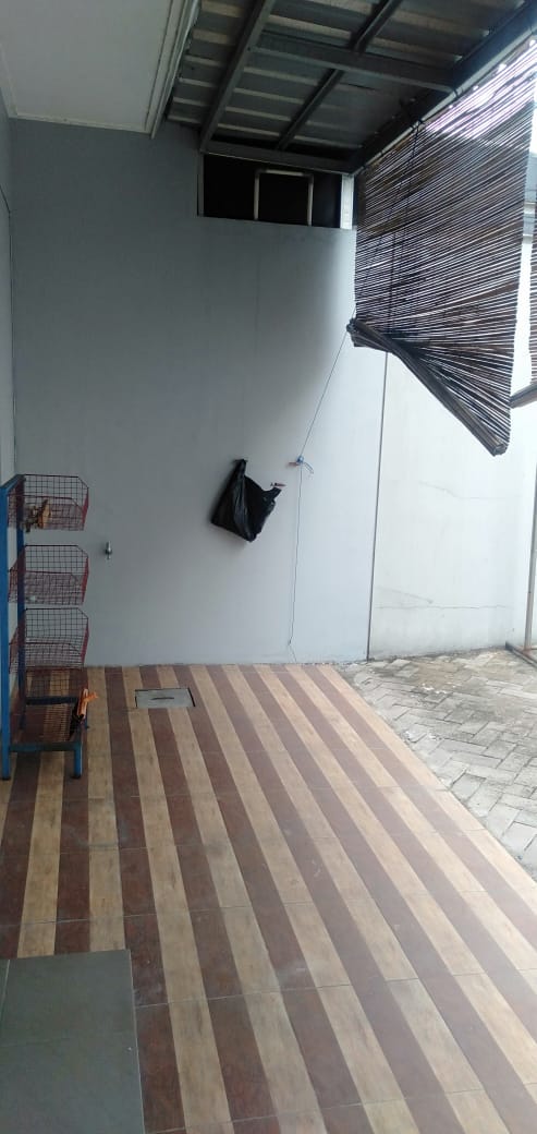 Disewakan rumah cantik dan bersih di SUVARNA SUTERA TANGERANG