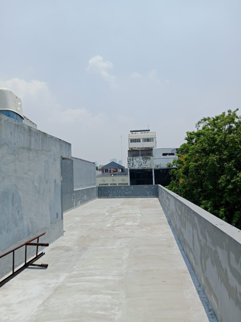 Disewakan ruko di Jalan Kaji, Petojo Utara, Gambir, Jakarta