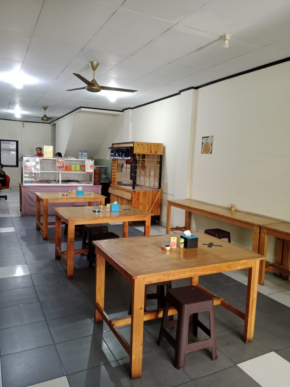 Disewakan ruko di Jalan Kaji, Petojo Utara, Gambir, Jakarta