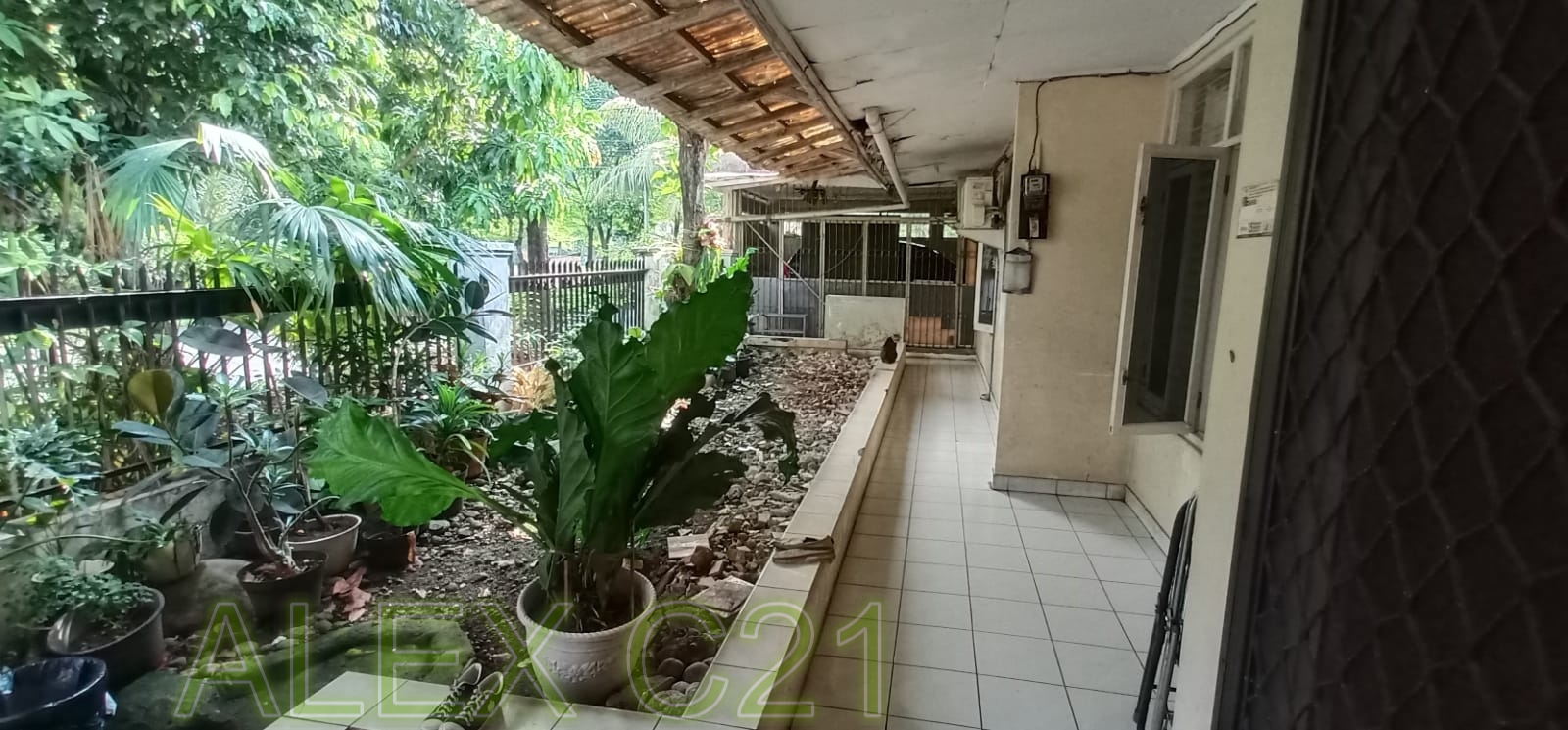 Dijual rumah Komplek di area Tanah Kusir, Kebayoran Lama Selatan