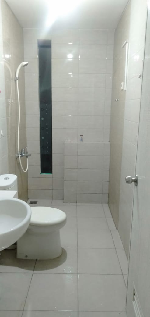 Disewakan rumah cantik dan bersih di SUVARNA SUTERA TANGERANG