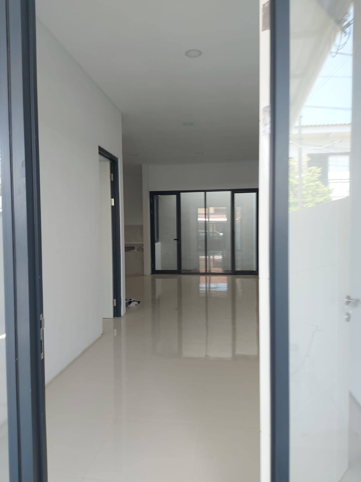 *Jual Rumah Baru Jl. SATELIT UTARA Sukomanunggal , Surabaya*