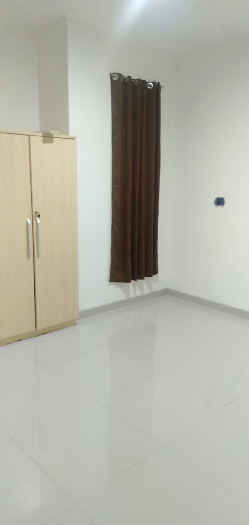 Disewakan rumah cantik dan bersih di SUVARNA SUTERA TANGERANG