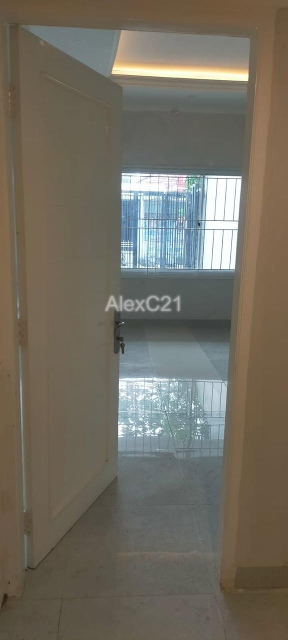 Dijual rumah cantik minimalis di Mampang Prapatan, Jakarta