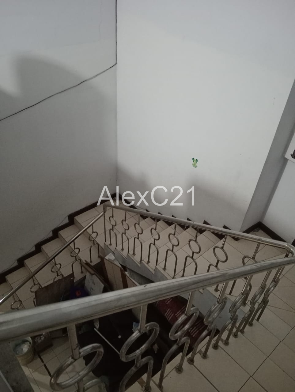 Dijual Rumah Cantik di Jl. Cendrawasih, Cengkareng Barat