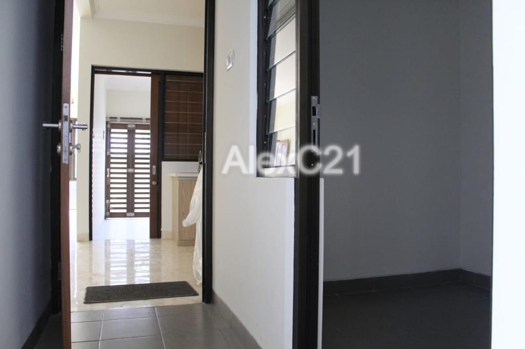 Dijual rumah minimalis di pondok indah, Pondok Pinang