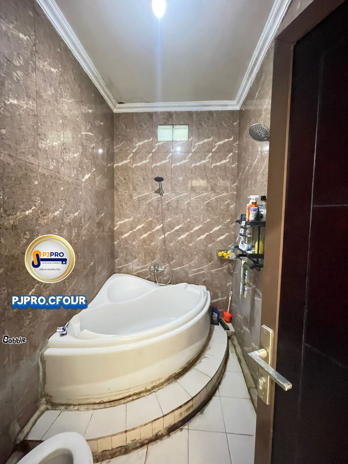 Dijual Rumah Bagus dengan Harga Murah di Bambu Apus