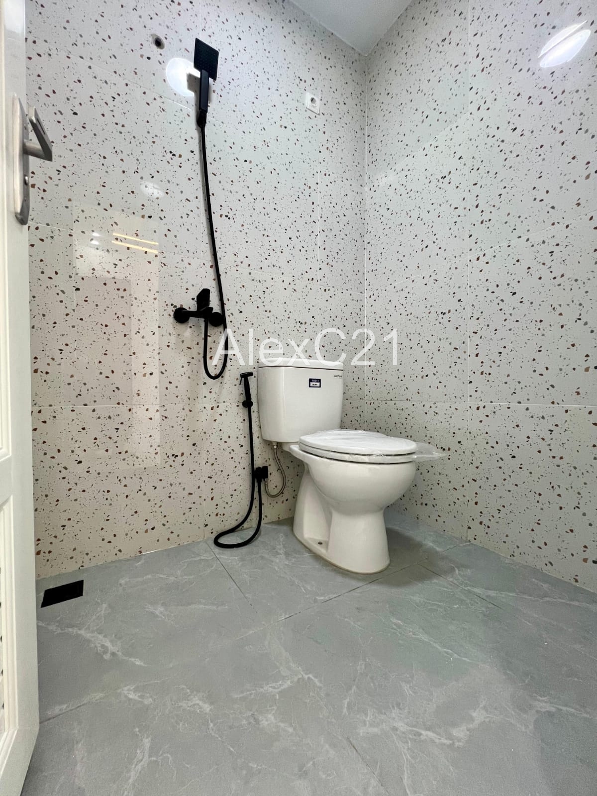 Dijual Rumah baru di Cipedak, Jagakarsa, Jakarta Selatan