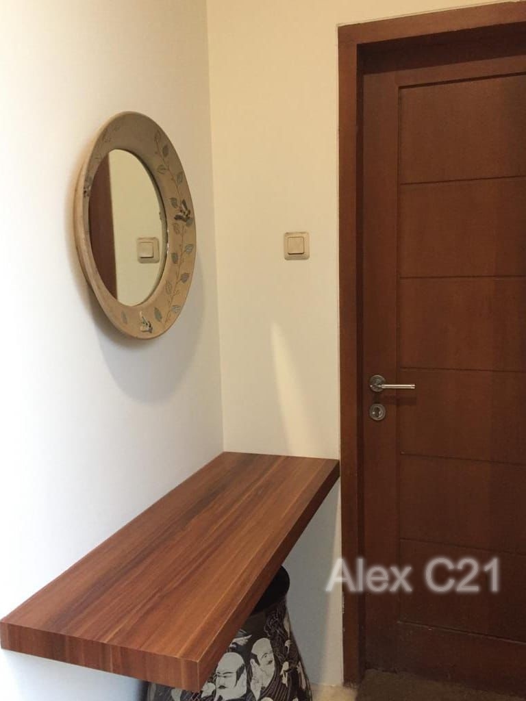 Dijual 2 Rumah Dalam 1 Lokasi beserta 12 Kamar Kost di Cipayung