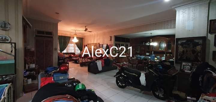 Dijual cepat rumah (BU) cocok utk rumah kost di Kemanggisan
