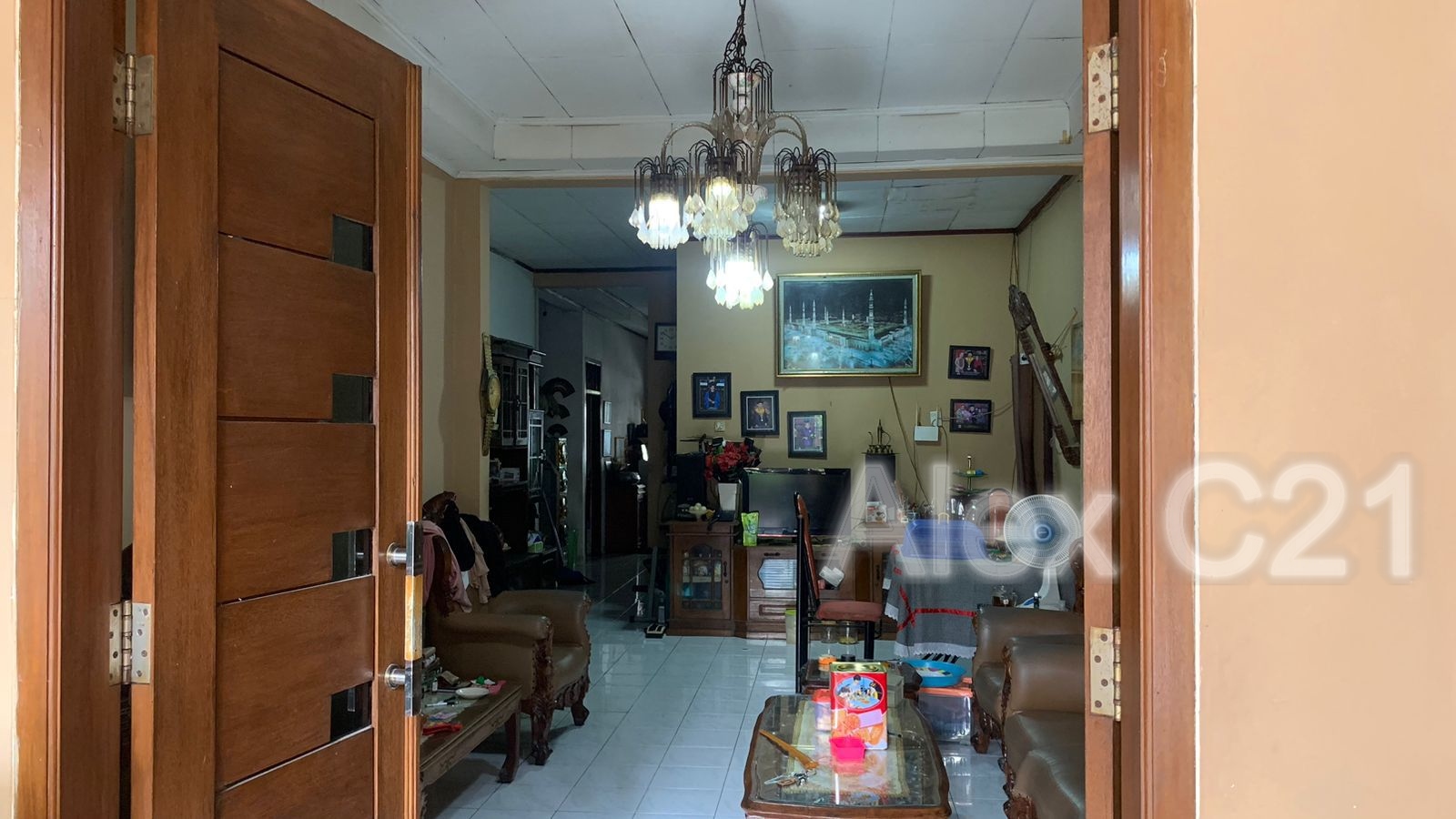Dijual rumah hitung tanah saja di kebon Jeruk dekat Binus