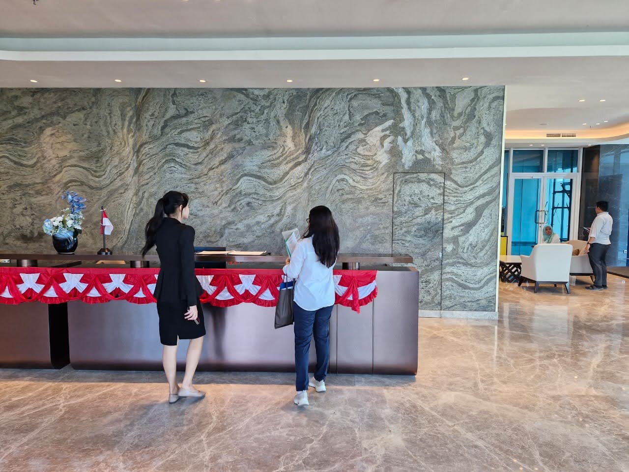 Disewakan APARTEMEN WESTOWN VIEW Lt 9 Lokasi Strategis Surabaya